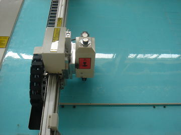Dostosowana maszyna do cięcia gwoździa 600 mm / S Efektywna powierzchnia cięcia 2500 * 1600 mm