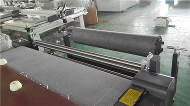 Uszczelka Uszczelka Maszyna do produkcji dywanów System Servo Podwójna głowica narzędziowa